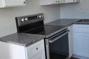 5 Arrowhead Dr, Algonquin, IL 60102 - Photo 9