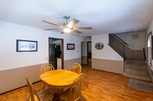 873 Shady Ln, Aurora, IL 60506 - Photo 1