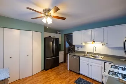 873 Shady Lane, Aurora, IL 60506 - Photo 7