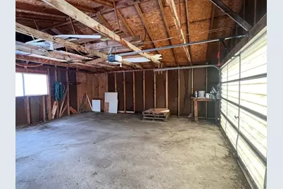 206 Crestwood Avenue, Tilton, IL 61833 - Photo 13