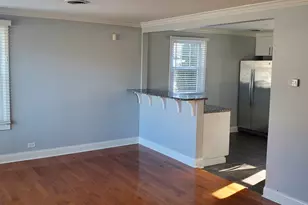 2049 Magnolia Rd, Homewood, IL 60430 - Photo 5