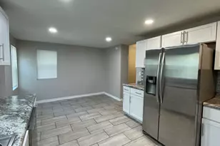 6511 S Vernon Ave, Chicago, IL 60637 - Photo 11