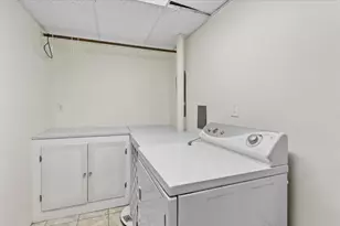 11333 72nd St, Burr Ridge, IL 60527 - Photo 19