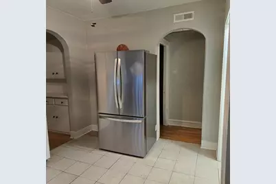 7529 N Claremont Avenue #2, Chicago, IL 60645 - Photo 9