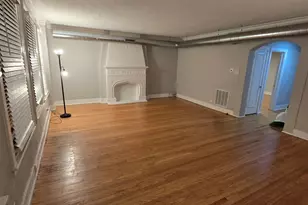 7529 N Claremont Ave, Chicago, IL 60645 - Photo 3