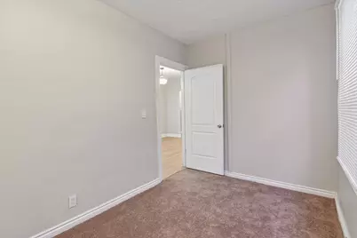 6511 S Vernon Avenue, Chicago, IL 60637 - Photo 15