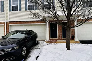 1851 Indian Hill Ln, Aurora, IL 60503 - Photo 29