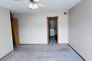 1851 Indian Hill Ln, Aurora, IL 60503 - Photo 13