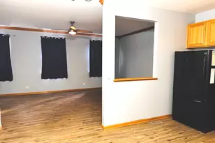 1851 Indian Hill Ln, Aurora, IL 60503 - Photo 9