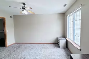 1851 Indian Hill Ln, Aurora, IL 60503 - Photo 11