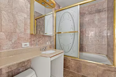 655 W Irving Park Road #4101, Chicago, IL 60613 - Photo 13