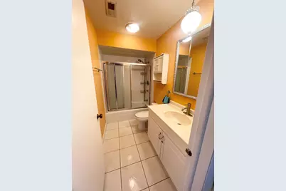 1306 S New Wilke Road #2B, Arlington Heights, IL 60005 - Photo 15