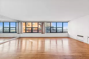 5801 N Sheridan Rd, Chicago, IL 60660 - Photo 3