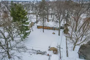 25 Elmwood Dr, Kankakee, IL 60901 - Photo 3