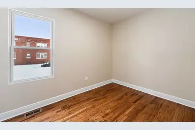 6402 S Claremont Street, Chicago, IL 60636 - Photo 9