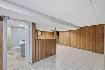 1640 16th Avenue, Melrose Park, IL 60160 - Photo 17