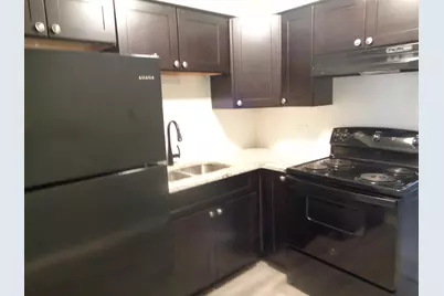 1340 N Main Street #A17, Wheaton, IL 60187 - Photo 3