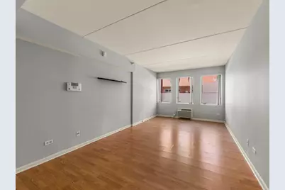 1041 Susan Collins Lane #102, Oak Park, IL 60302 - Photo 3