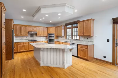 2652 Charlestowne Lane, Naperville, IL 60564 - Photo 19