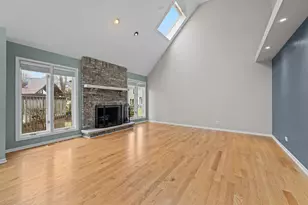 1627 Sauk Dr, Batavia, IL 60510 - Photo 13