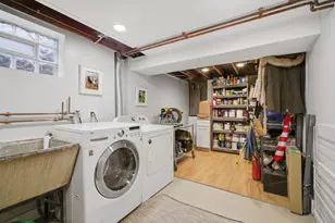 1319 Tyrell Ave, Park Ridge, IL 60068 - Photo 31