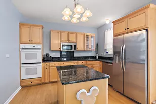 420 Wilshire Ln, Bolingbrook, IL 60440 - Photo 9