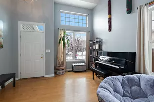 420 Wilshire Ln, Bolingbrook, IL 60440 - Photo 5