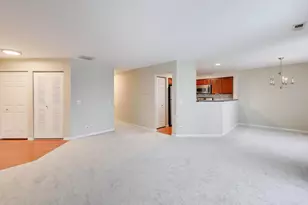 249 W Lynn Dr, Palatine, IL 60067 - Photo 3