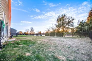 442 S Dollinger Dr, Romeoville, IL 60446 - Photo 5