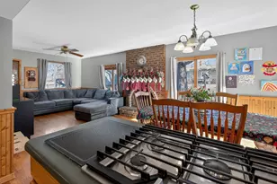 6606 Silver Lake Rd, Cary, IL 60013 - Photo 5