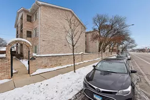 5413 N Milwaukee Ave, Chicago, IL 60630 - Photo 1