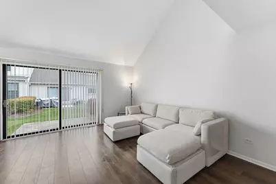 4564 Topaz Drive, Hoffman Estates, IL 60192 - Photo 3