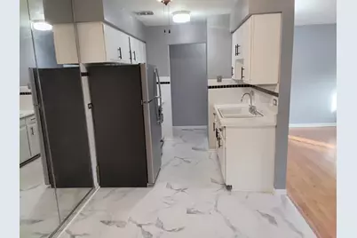 1060 W Hollywood Avenue #502, Chicago, IL 60660 - Photo 3