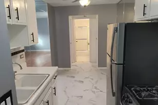 1060 W Hollywood Ave, Chicago, IL 60660 - Photo 9