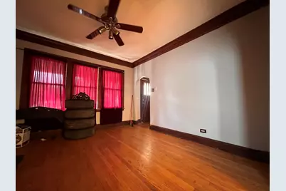 11949 S Lafayette Avenue, Chicago, IL 60628 - Photo 3