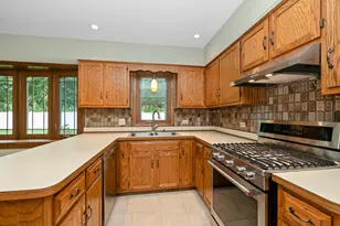 11811 Old Spanish Trail, Orland Park, IL 60467 - Photo 9