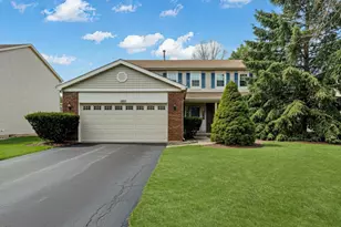 1000 Cumberland Ln, Buffalo Grove, IL 60089 - Photo 1