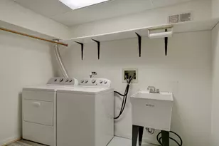 1000 Cumberland Ln, Buffalo Grove, IL 60089 - Photo 41