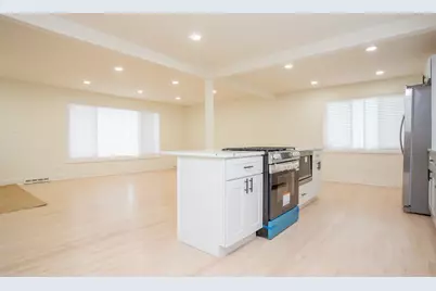 916 E 168th Street, South Holland, IL 60473 - Photo 23