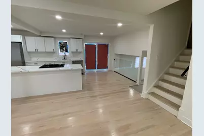 916 E 168th Street, South Holland, IL 60473 - Photo 9