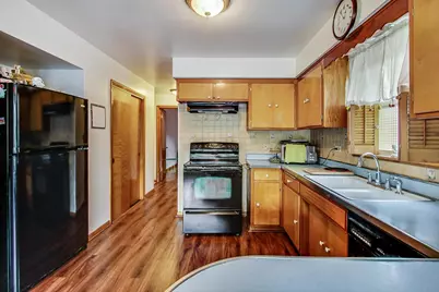 15722 Ellis Avenue, Dolton, IL 60419 - Photo 7