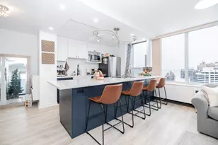 70 W Burton Pl, Chicago, IL 60610 - Photo 7