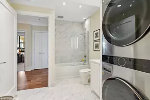 1155 N Dearborn St, Chicago, IL 60610 - Photo 37