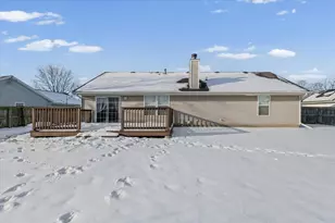 606 N Cedar Dr, Saint John, IL 61873 - Photo 29
