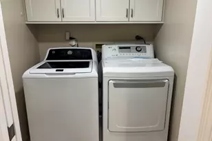 2000 Chestnut Ave, Glenview, IL 60025 - Photo 15