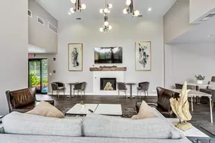 2000 Chestnut Ave, Glenview, IL 60025 - Photo 17