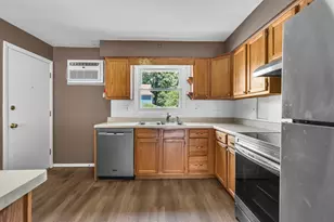 7952 Madison St, River Forest, IL 60305 - Photo 9