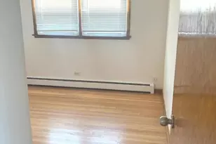 6134 W 79th St, Burbank, IL 60459 - Photo 9