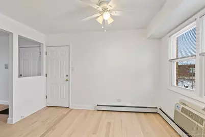 7121 W 110th Street #2W, Worth, IL 60482 - Photo 9