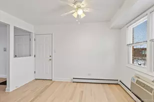 7121 W 110th St, Worth, IL 60482 - Photo 9